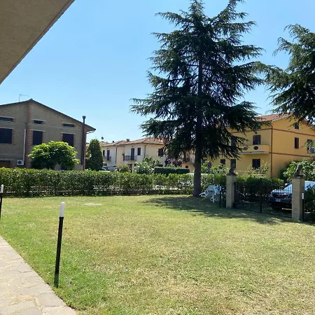 La Casa Sul Trasimeno Сasa de vacaciones *