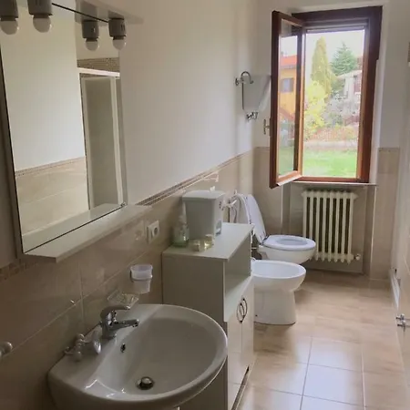 La Casa Sul Trasimeno بيت للعطل